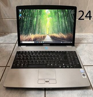 Medion Notebook PC - Intel Dual T2330 - 2GB RAM - 250GB HDD