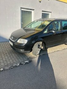 Volkswagen touran 2.0 TDi - 1