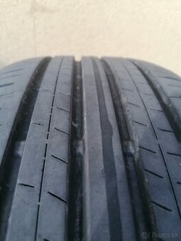 215/50 r18