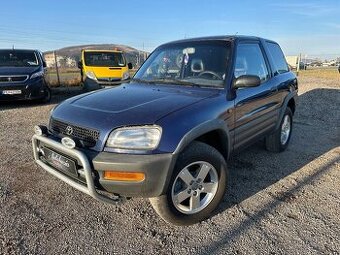 Toyota RAV4 2.0i 3D