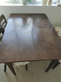 Jedálenský stôl a stoličky 60 roky