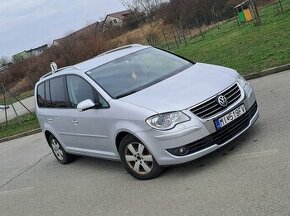 Volkswagen Touran Facelift 1.9tdi 77kw automat - 1