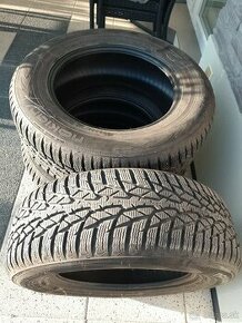 Predám málo jazdené zimné pneu NOKIAN 215/65 R16 - 1