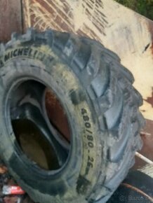 Pneu michelin 480/80-26