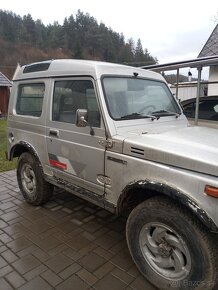 Suzuki Samurai