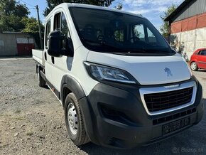 Peugeot Boxer 2.2 110 kW 2014 valník 7 miestne