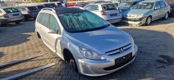 Lacno rozpredám Peugeot 307 na náhradné diely