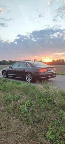 Audi A8 4.2FSI Quattro