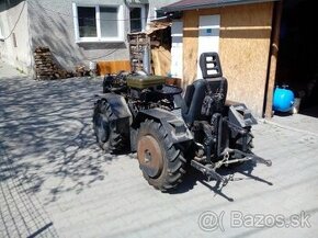 Kĺbový traktor - 1