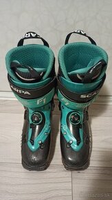 Scarpa f1 vel.38 - 1