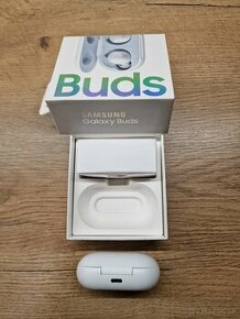 Predam sluchadla Samsung Galaxy Buds - 1