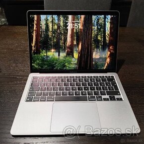 Predam MacBook Air M1 16GB/256GB +taska