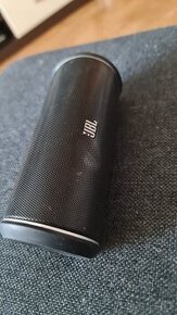 JBL flip 2