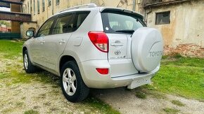 Toyota RAV4 2.2 D-4D 100kw