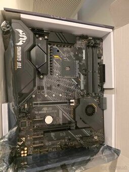 ASUS TUF Gaming X570-Plus