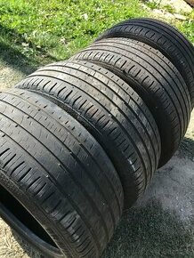 Letne pneu 215/45 r17 - 1