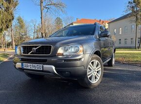 Volvo XC90 D5 A/T, 7 miestne