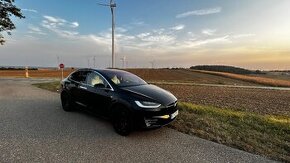 Tesla model X75D