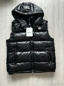 Moncler vesta