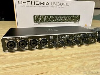 Behringer UMC404HD Audio/midi interface