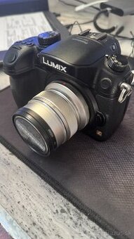 Panasonic Lumix GH3 + objektív / bez objektívu