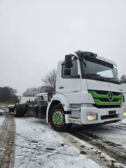 Mercedes-Benz AXOR 1829, podvozok bez nadstavby - 1