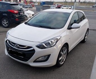 Hyundai i30 102 000 km