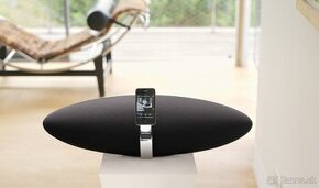 Bowers & Wilkins zeppelin - super stav