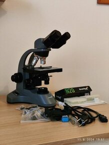 Mikroskop Levenhuk 720B