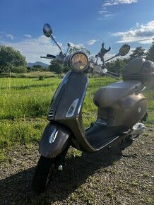 Vespa primavera 50 - 1