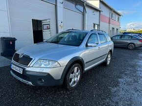 ŠKODA OCTAVIA 2 SCOUT - 1