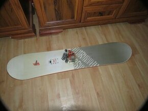 Predam snowboard Firefly,120 cm,bez viazania - 1