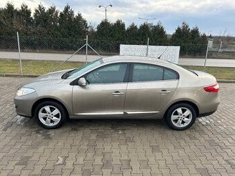 Renault Fluence 1.5dci 78kw - 1. Majiteľ