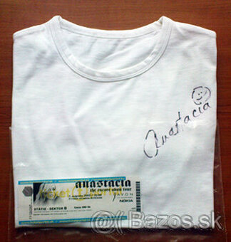 Anastacia (autograph)