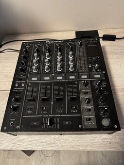 Pioneer DJM 700