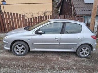 Peugeot 206 - 1