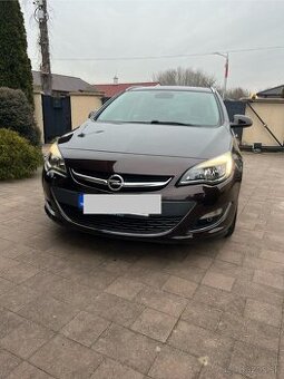 Opel Astra ST 1.4 Sport