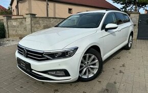 VW PASSAT B8 2.0TDi DSG 140kW MATRIX/ŤAŽNÉ/ACC/KAMERA/LANE