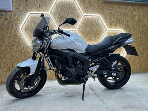 Yamaha FZ6 S2 - 1