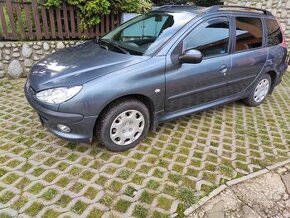 Predám Peugeot 206 1.4 benzín - 1