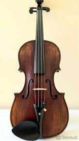 husle 4/4 model Stradivari ( cherry oil)