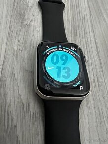 Predám Apple Watch SE 2020  44mm ,batéria 96%