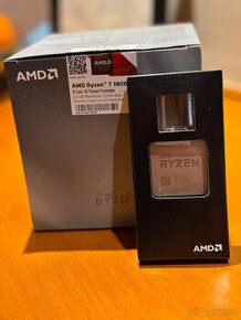 AMD Ryzen 7 3800X