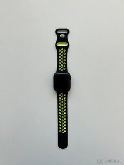 Apple Watch NIKE Series 7 41 mm Midnight Black