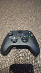 Xbox bezdrôtový ovládač Carbon Black