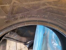 Continental 215/65 R17 V XL