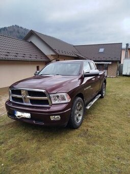 Dodge RAM 1500 V8 5.7 Hemi LPG 6miestne ..Znížená cena..