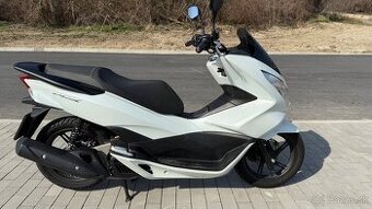 Predam Hondu PCX 125 - 1