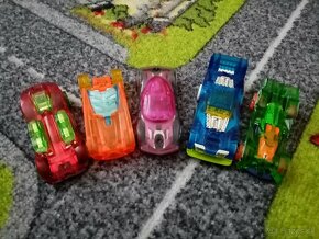 Auta hot wheels, autobusy