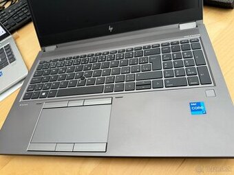 HP ZBook Fury G8 rtx A2000